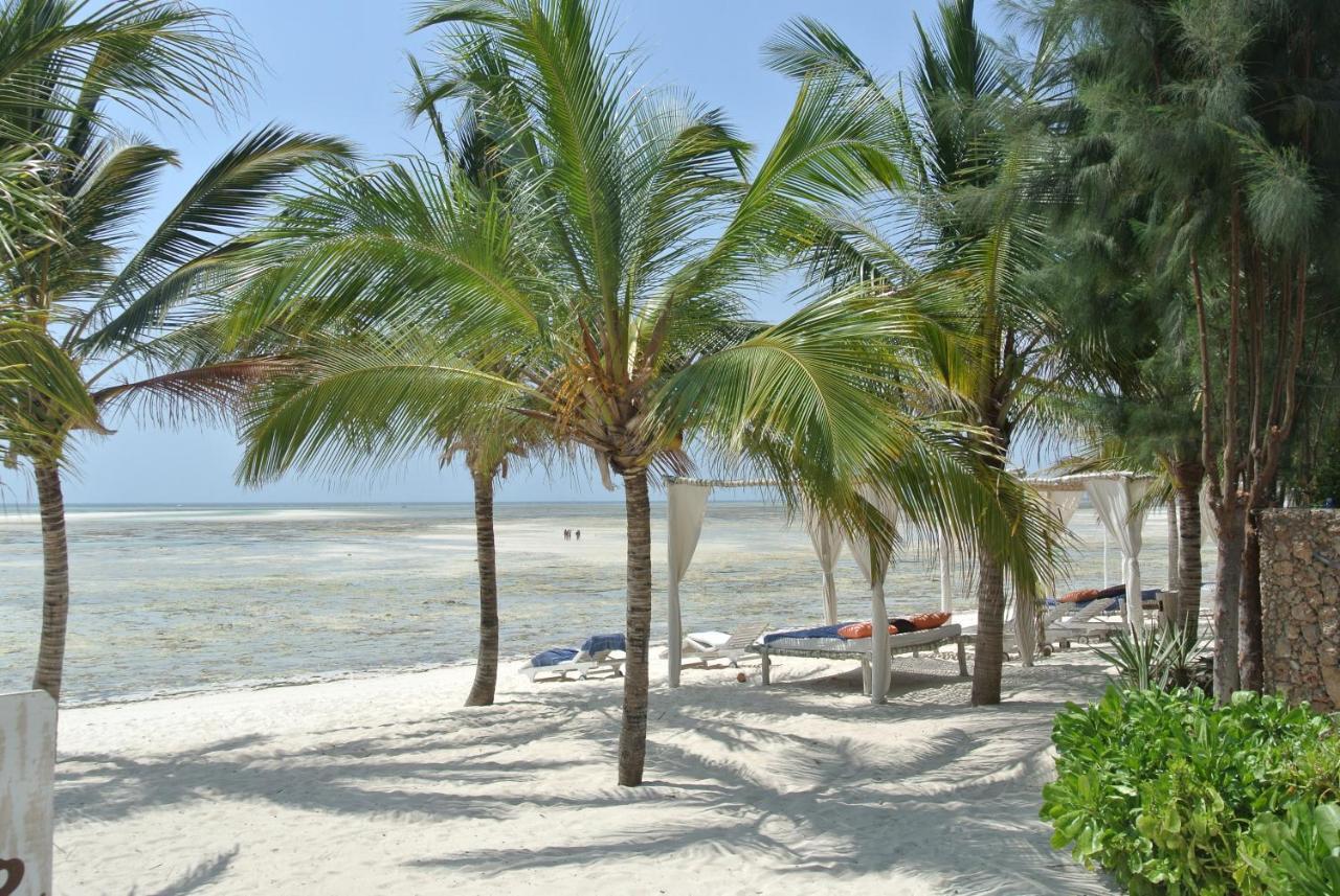 Twiga Beach Resort & Spa Watamu Exterior photo